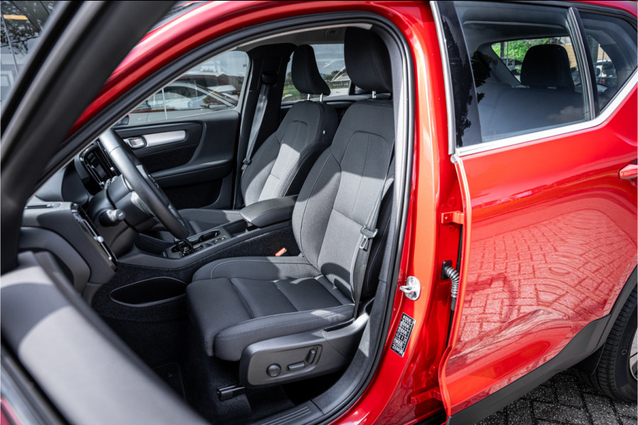 Volvo XC40 1.5 T4 Recharge Inscription Expression ** Memory ** Camera ** Winter-line ** Carplay ** DAB