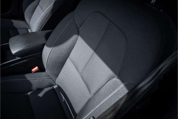 Volvo XC40 1.5 T4 Recharge Inscription Expression ** Memory ** Camera ** Winter-line ** Carplay ** DAB