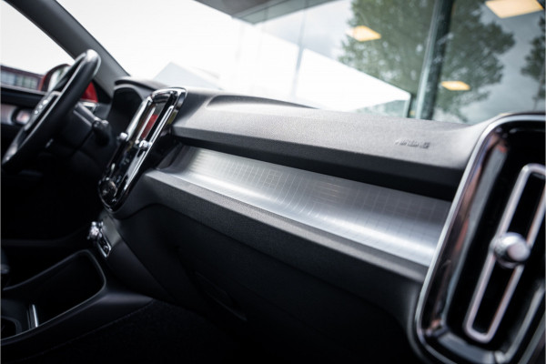 Volvo XC40 1.5 T4 Recharge Inscription Expression ** Memory ** Camera ** Winter-line ** Carplay ** DAB
