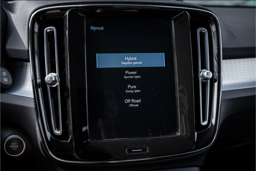 Volvo XC40 1.5 T4 Recharge Inscription Expression ** Memory ** Camera ** Winter-line ** Carplay ** DAB