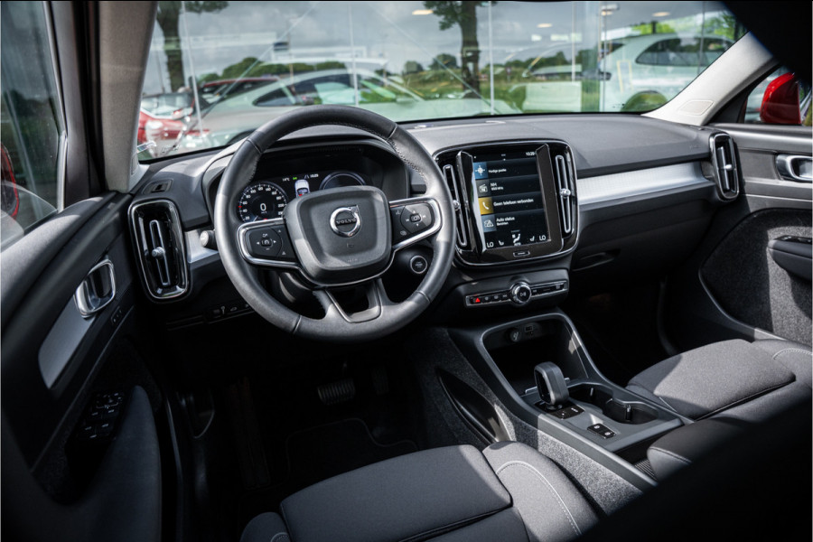 Volvo XC40 1.5 T4 Recharge Inscription Expression ** Memory ** Camera ** Winter-line ** Carplay ** DAB