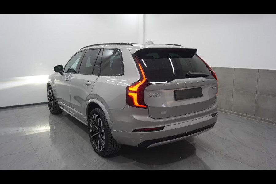 Volvo XC90 2.0 T8 Plug-in hybrid AWD Ultra Dark ** FULL OPTIONS, PANORAMA, TREKH, 21-inch LMV, H&K SOUND ** 1e EIG - UNFALLFREI ** ** INFORMEER OOK NAAR ONZE AANTREKKELIJKE FINANCIAL-LEASE TARIEVEN **