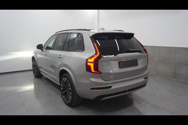 Volvo XC90 2.0 T8 Plug-in hybrid AWD Ultra Dark ** FULL OPTIONS, PANORAMA, TREKH, 21-inch LMV, H&K SOUND ** 1e EIG - UNFALLFREI ** ** INFORMEER OOK NAAR ONZE AANTREKKELIJKE FINANCIAL-LEASE TARIEVEN **