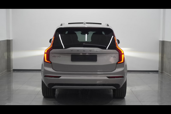 Volvo XC90 2.0 T8 Plug-in hybrid AWD Ultra Dark ** FULL OPTIONS, PANORAMA, TREKH, 21-inch LMV, H&K SOUND ** 1e EIG - UNFALLFREI ** ** INFORMEER OOK NAAR ONZE AANTREKKELIJKE FINANCIAL-LEASE TARIEVEN **