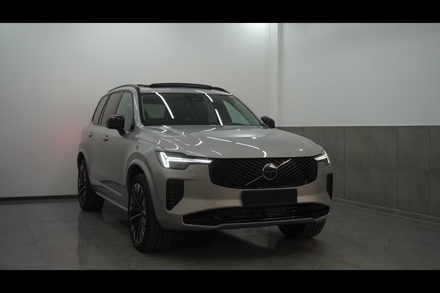 Volvo XC90 2.0 T8 Plug-in hybrid AWD Ultra Dark ** FULL OPTIONS, PANORAMA, TREKH, 21-inch LMV, H&K SOUND ** 1e EIG - UNFALLFREI ** ** INFORMEER OOK NAAR ONZE AANTREKKELIJKE FINANCIAL-LEASE TARIEVEN **