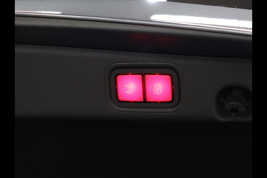 Mercedes-Benz E-Klasse 350 e Business AMG Plus Edition [HEAD-UP DISPLAY, APPLE CARPLAY, ANDROID, BURMESTER, CAMERA, PDC V+A, STOELVERWARMING, ELEKTRISCH VERSTELBARE STOELEN, DIGITAL DASH, NIEUWSTAAT]
