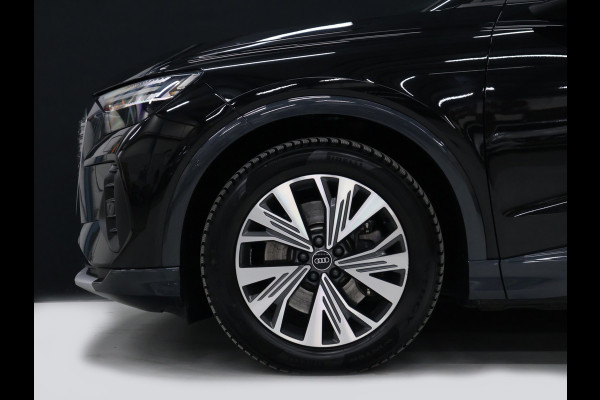 Audi Q4 e-tron 40 Launch edition 77 kWh [SCHUIFKANTELDAK, ADAPTIVE CRUISE, CAMERA, APPLE CARPLAY, ANDROID, STOELVERWARMING, PDC, DIGITAL DASH]