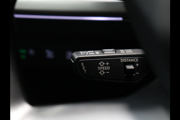 Audi Q4 e-tron 40 Launch edition 77 kWh [SCHUIFKANTELDAK, ADAPTIVE CRUISE, CAMERA, APPLE CARPLAY, ANDROID, STOELVERWARMING, PDC, DIGITAL DASH]