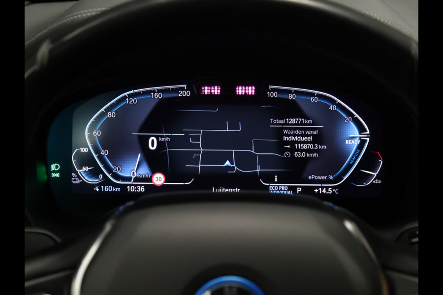 BMW iX3 Executive 80 kWh [SCHUIFKANTELDAK, ADAPTIVE CRUISE, MEMORY, APPLE CARPLAY, ANDROID, CAMERA, PDC, STOELVERWARMING, TREKHAAK, DRAADLOZE OPLADER, NIEUWSTAAT]