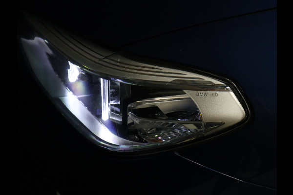 BMW iX3 Executive 80 kWh [SCHUIFKANTELDAK, ADAPTIVE CRUISE, MEMORY, APPLE CARPLAY, ANDROID, CAMERA, PDC, STOELVERWARMING, TREKHAAK, DRAADLOZE OPLADER, NIEUWSTAAT]
