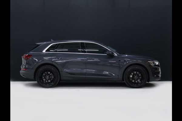 Audi e-tron 55 quattro edition 95 kWh [APPLE CARPLAY, LED, ADAPTIEVE DEMPING, CRUISE CONTROL, ANDROID, DIGITAL DASH, ELEKTRISCHE ACHTERKLEP, NAVIGATIE, NIEUWSTAAT]