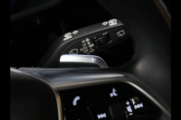 Audi e-tron 55 quattro edition 95 kWh [APPLE CARPLAY, LED, ADAPTIEVE DEMPING, CRUISE CONTROL, ANDROID, DIGITAL DASH, ELEKTRISCHE ACHTERKLEP, NAVIGATIE, NIEUWSTAAT]