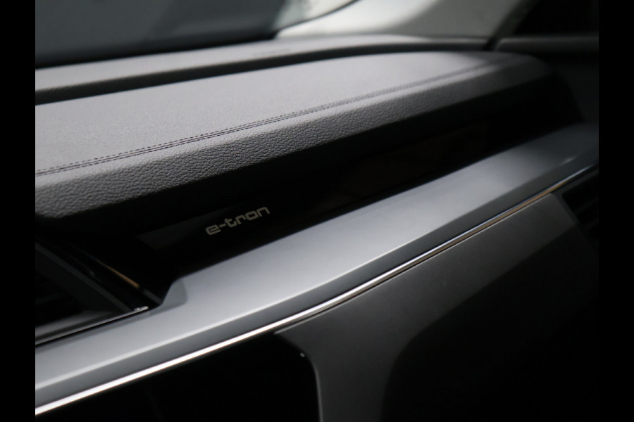 Audi e-tron 55 quattro edition 95 kWh [APPLE CARPLAY, LED, ADAPTIEVE DEMPING, CRUISE CONTROL, ANDROID, DIGITAL DASH, ELEKTRISCHE ACHTERKLEP, NAVIGATIE, NIEUWSTAAT]