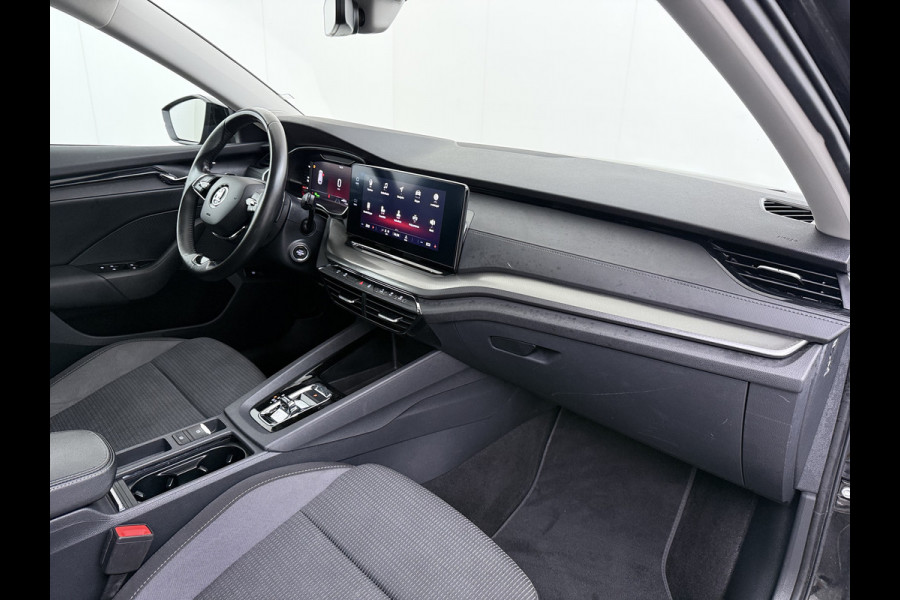 Škoda Octavia Combi 1.4TSI iV PHEV Hybrid Apple Carplay Android Auto Navi* Ecc Cruise Control Virtual Cockpit Pdc Business Edition Lmv Led Isofix DAB Keyless-go Rijstrooksensor WiFi