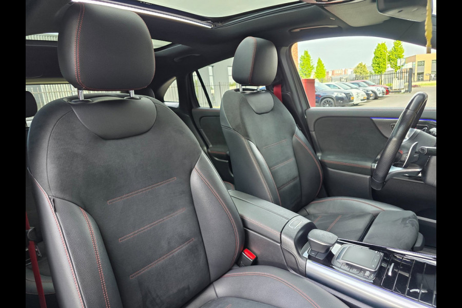 Mercedes-Benz GLA AMG 35 4MATIC / PANO / MATTE GREY / LEDER-ALCANTARA / CAMERA / KEYLESS / BURMESTER / CARPLAY / 21 INCH !