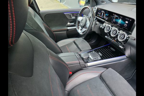 Mercedes-Benz GLA AMG 35 4MATIC / PANO / MATTE GREY / LEDER-ALCANTARA / CAMERA / KEYLESS / BURMESTER / CARPLAY / 21 INCH !
