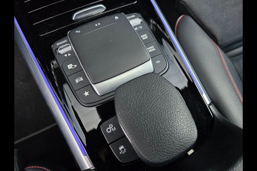 Mercedes-Benz GLA AMG 35 4MATIC / PANO / MATTE GREY / LEDER-ALCANTARA / CAMERA / KEYLESS / BURMESTER / CARPLAY / 21 INCH !