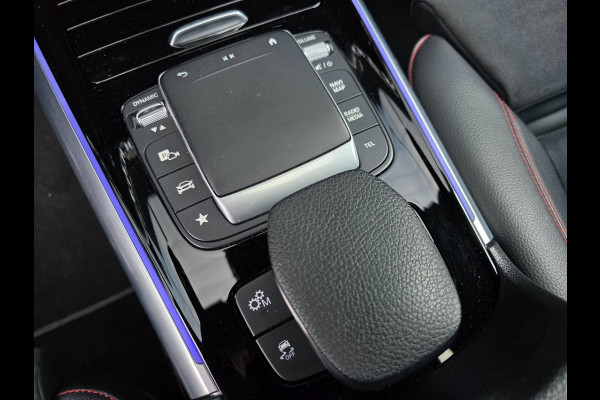 Mercedes-Benz GLA AMG 35 4MATIC / PANO / MATTE GREY / LEDER-ALCANTARA / CAMERA / KEYLESS / BURMESTER / CARPLAY / 21 INCH !