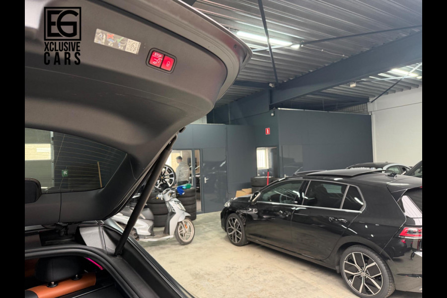 Mercedes-Benz GLC Coupé 300de 4MATIC Luxury Line AMG PANO BURMESTER