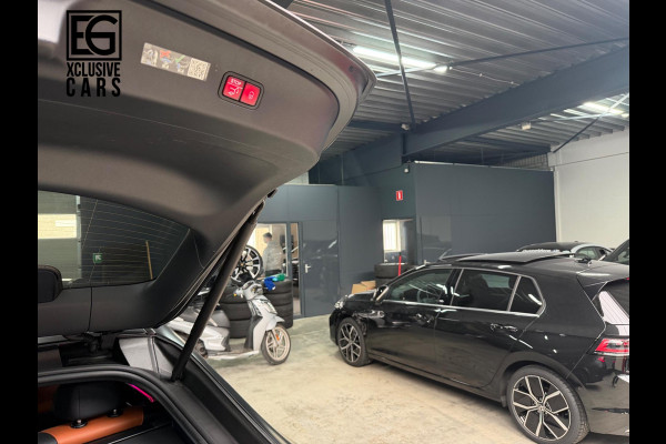 Mercedes-Benz GLC Coupé 300de 4MATIC Luxury Line AMG PANO BURMESTER