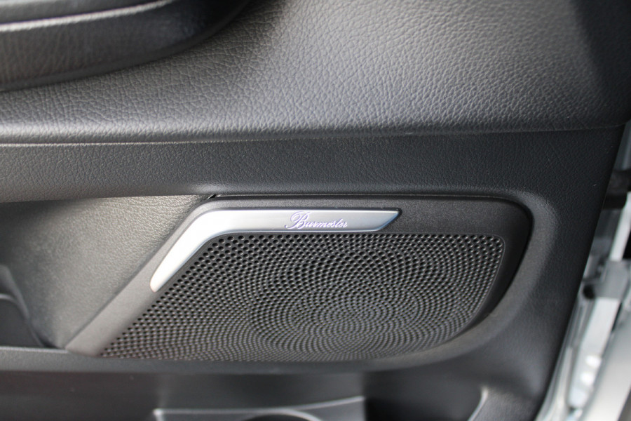 Mercedes-Benz Eqv 300 L2 / AMG / 7-Persoons / Panorama / Led / Electr Stoelen / Vol Opties / NIEUWSTAAT
