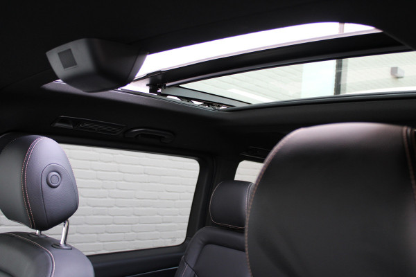 Mercedes-Benz Eqv 300 L2 / AMG / 7-Persoons / Panorama / Led / Electr Stoelen / Vol Opties / NIEUWSTAAT