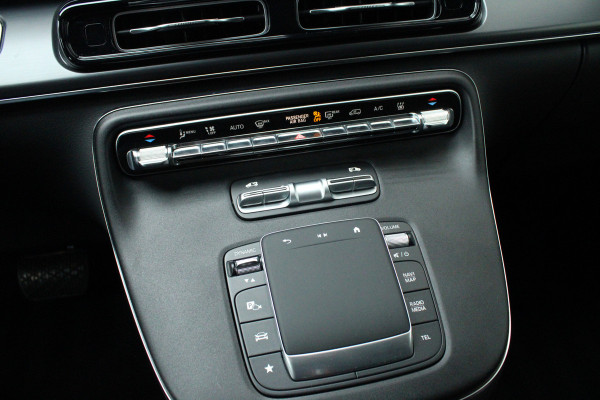 Mercedes-Benz Eqv 300 Lang / 7-Persoons / Luchtvering / Electr Stoelen / Vol Opties / NIEUWSTAAT