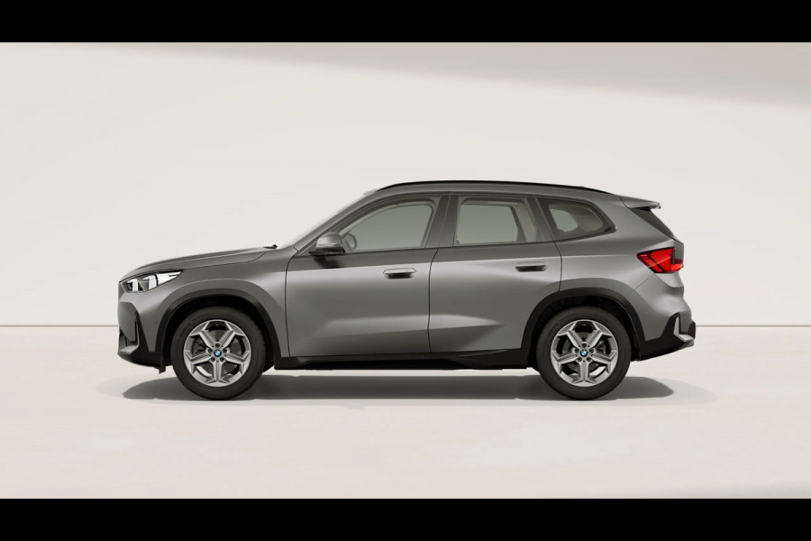 BMW iX1 eDrive20 - 67kWh - Memoryzetel - Massage - Harmen Kardon - Camera