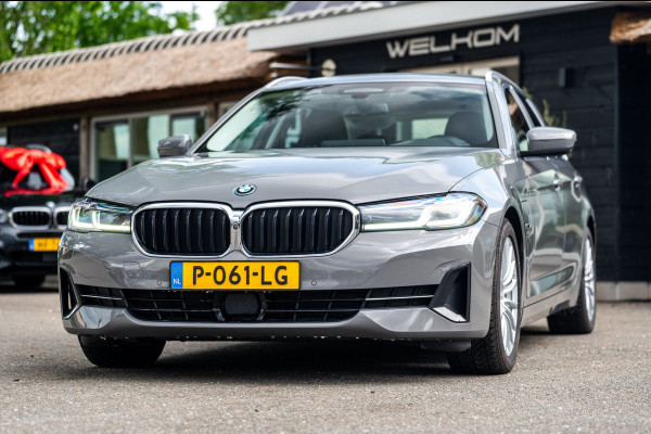 BMW 5 Serie Touring BMW 530e Touring LCI High Executive I Laserlight I Comfortstoelen I Driving Assistant Pro I Trekhaak