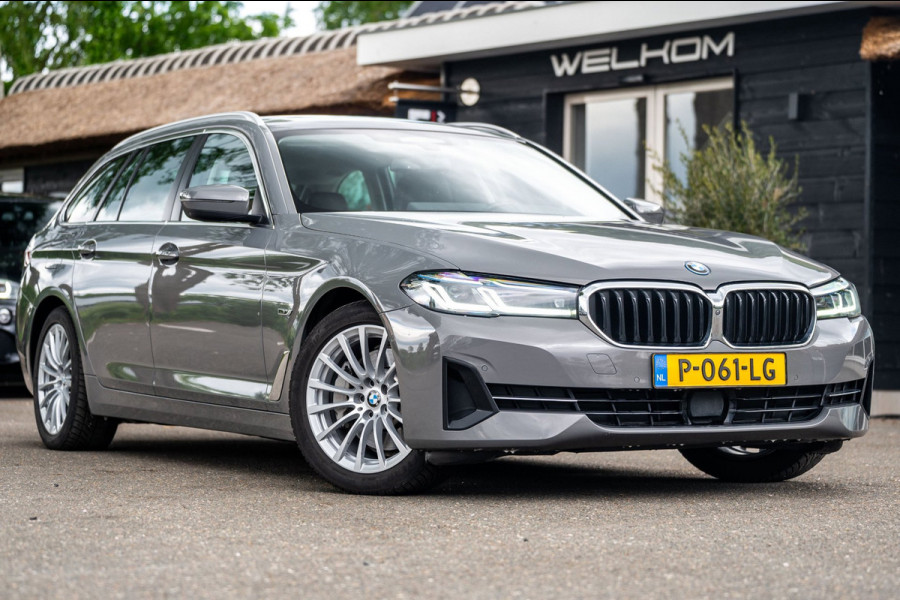 BMW 5 Serie Touring BMW 530e Touring LCI High Executive I Laserlight I Comfortstoelen I Driving Assistant Pro I Trekhaak