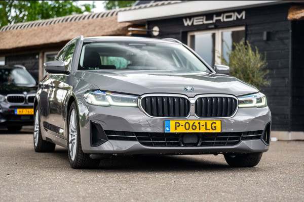 BMW 5 Serie Touring BMW 530e Touring LCI High Executive I Laserlight I Comfortstoelen I Driving Assistant Pro I Trekhaak
