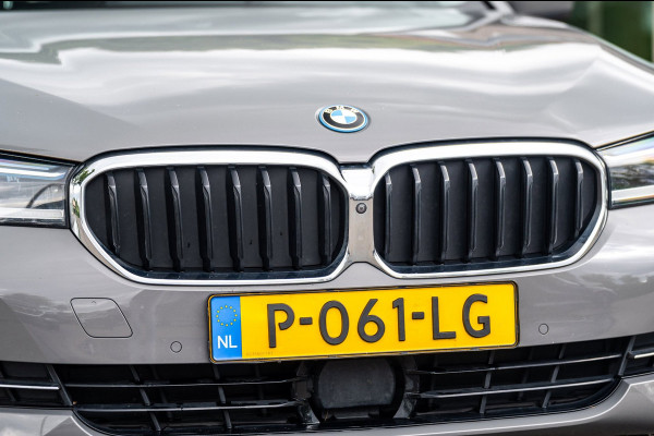 BMW 5 Serie Touring BMW 530e Touring LCI High Executive I Laserlight I Comfortstoelen I Driving Assistant Pro I Trekhaak