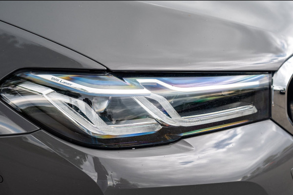 BMW 5 Serie Touring BMW 530e Touring LCI High Executive I Laserlight I Comfortstoelen I Driving Assistant Pro I Trekhaak