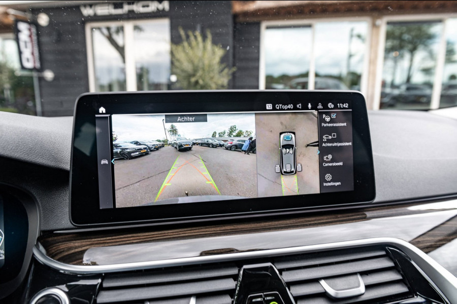 BMW 5 Serie Touring BMW 530e Touring LCI High Executive I Laserlight I Comfortstoelen I Driving Assistant Pro I Trekhaak
