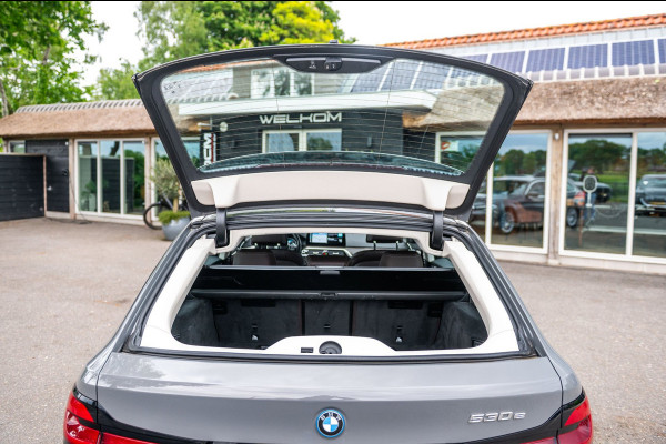 BMW 5 Serie Touring BMW 530e Touring LCI High Executive I Laserlight I Comfortstoelen I Driving Assistant Pro I Trekhaak