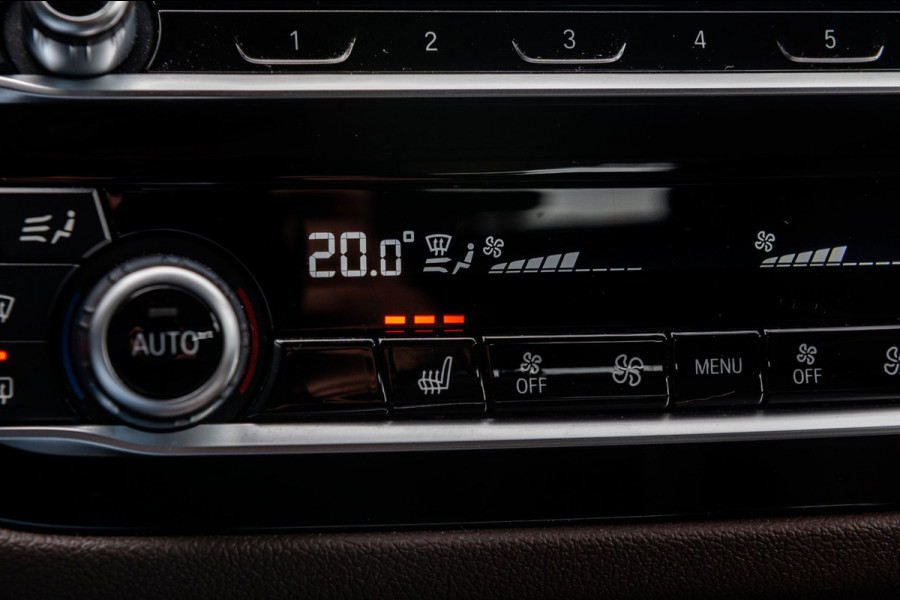 BMW 5 Serie Touring BMW 530e Touring LCI High Executive I Laserlight I Comfortstoelen I Driving Assistant Pro I Trekhaak