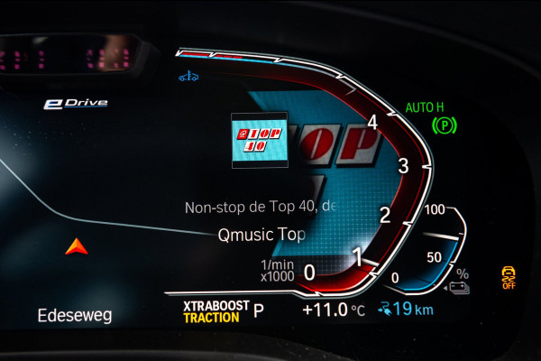 BMW 5 Serie Touring BMW 530e Touring LCI High Executive I Laserlight I Comfortstoelen I Driving Assistant Pro I Trekhaak