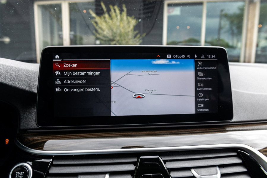 BMW 5 Serie Touring BMW 530e Touring LCI High Executive I Laserlight I Comfortstoelen I Driving Assistant Pro I Trekhaak