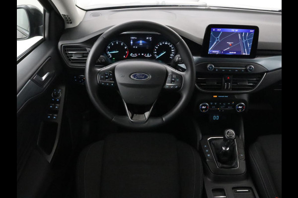 Ford Focus 1.0 EcoBoost Hybrid Active | Trekhaak | Camera | Carplay | Navigatie | Full LED | Keyless | DAB | Climate control | Parkeerhulp | Cruise control | Bluetooth