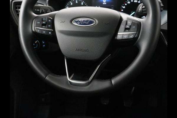 Ford Focus 1.0 EcoBoost Hybrid Active | Trekhaak | Camera | Carplay | Navigatie | Full LED | Keyless | DAB | Climate control | Parkeerhulp | Cruise control | Bluetooth