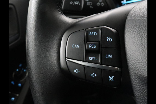 Ford Focus 1.0 EcoBoost Hybrid Active | Trekhaak | Camera | Carplay | Navigatie | Full LED | Keyless | DAB | Climate control | Parkeerhulp | Cruise control | Bluetooth