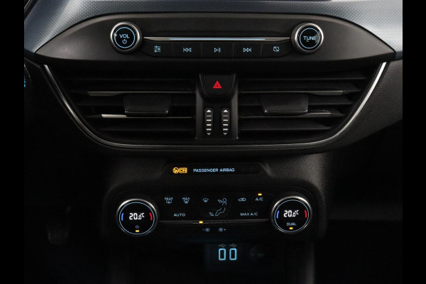 Ford Focus 1.0 EcoBoost Hybrid Active | Trekhaak | Camera | Carplay | Navigatie | Full LED | Keyless | DAB | Climate control | Parkeerhulp | Cruise control | Bluetooth