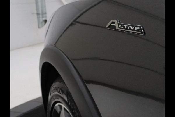 Ford Focus 1.0 EcoBoost Hybrid Active | Trekhaak | Camera | Carplay | Navigatie | Full LED | Keyless | DAB | Climate control | Parkeerhulp | Cruise control | Bluetooth