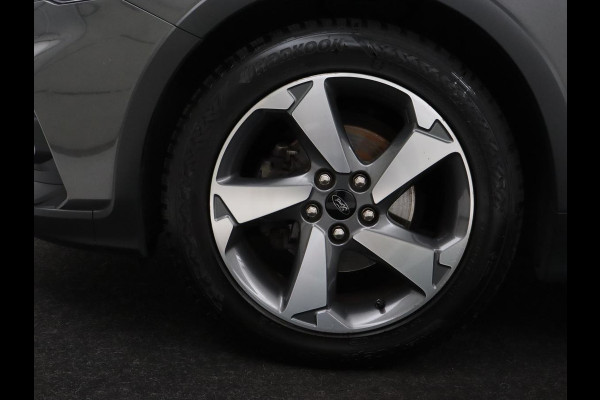 Ford Focus 1.0 EcoBoost Hybrid Active | Trekhaak | Camera | Carplay | Navigatie | Full LED | Keyless | DAB | Climate control | Parkeerhulp | Cruise control | Bluetooth