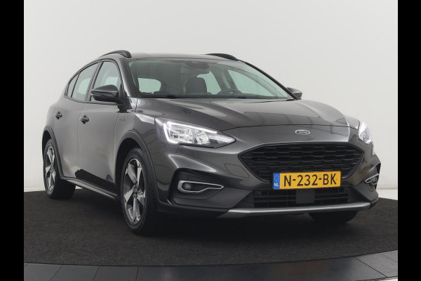 Ford Focus 1.0 EcoBoost Hybrid Active | Trekhaak | Camera | Carplay | Navigatie | Full LED | Keyless | DAB | Climate control | Parkeerhulp | Cruise control | Bluetooth