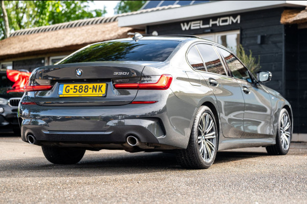 BMW 3-serie 330i High Executive Edition I Dravit Grau I M Pakket I 360 I Nap I Panoramadak