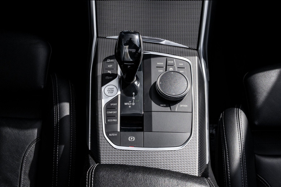 BMW 3-serie 330i High Executive Edition I Dravit Grau I M Pakket I 360 I Nap I Panoramadak