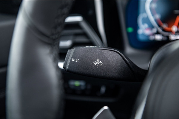BMW 3-serie 330i High Executive Edition I Dravit Grau I M Pakket I 360 I Nap I Panoramadak