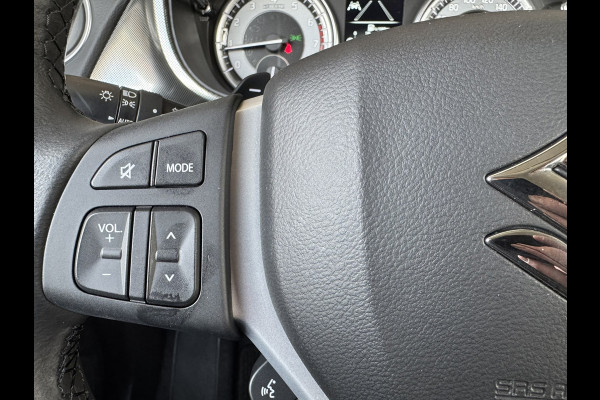 Suzuki Vitara 1.5 Hybrid Automaat Adapt Cruise Camera+PDC Carplay Stoelverwarming