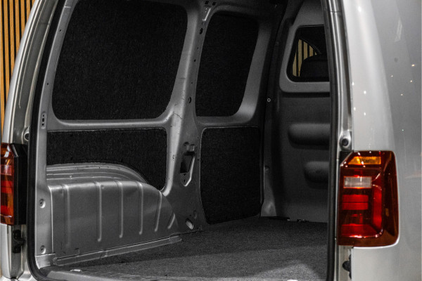 Volkswagen Caddy 2.0 TDI L2H1 Maxi Exclusive | Bi-Xenon | CarPlay | Elek stoelen | Stoelverwarming | Camera | Alcantara bekleding | MF Stuur | Nieuwe APK
